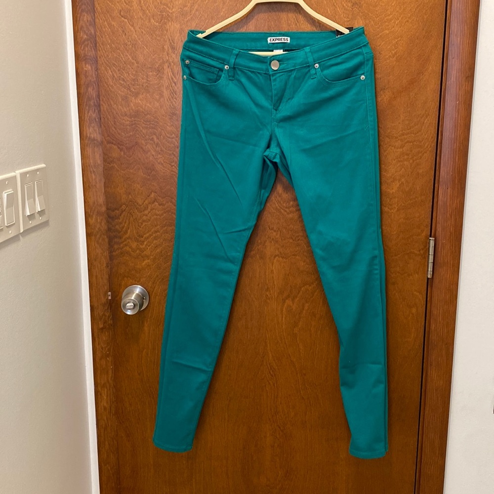 Express jean leggings regular fit , low rise size 6